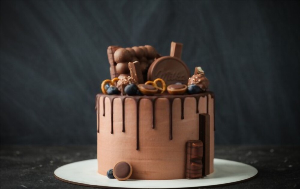 Awesome Online Cake Delivery In Delhi For Your Friends