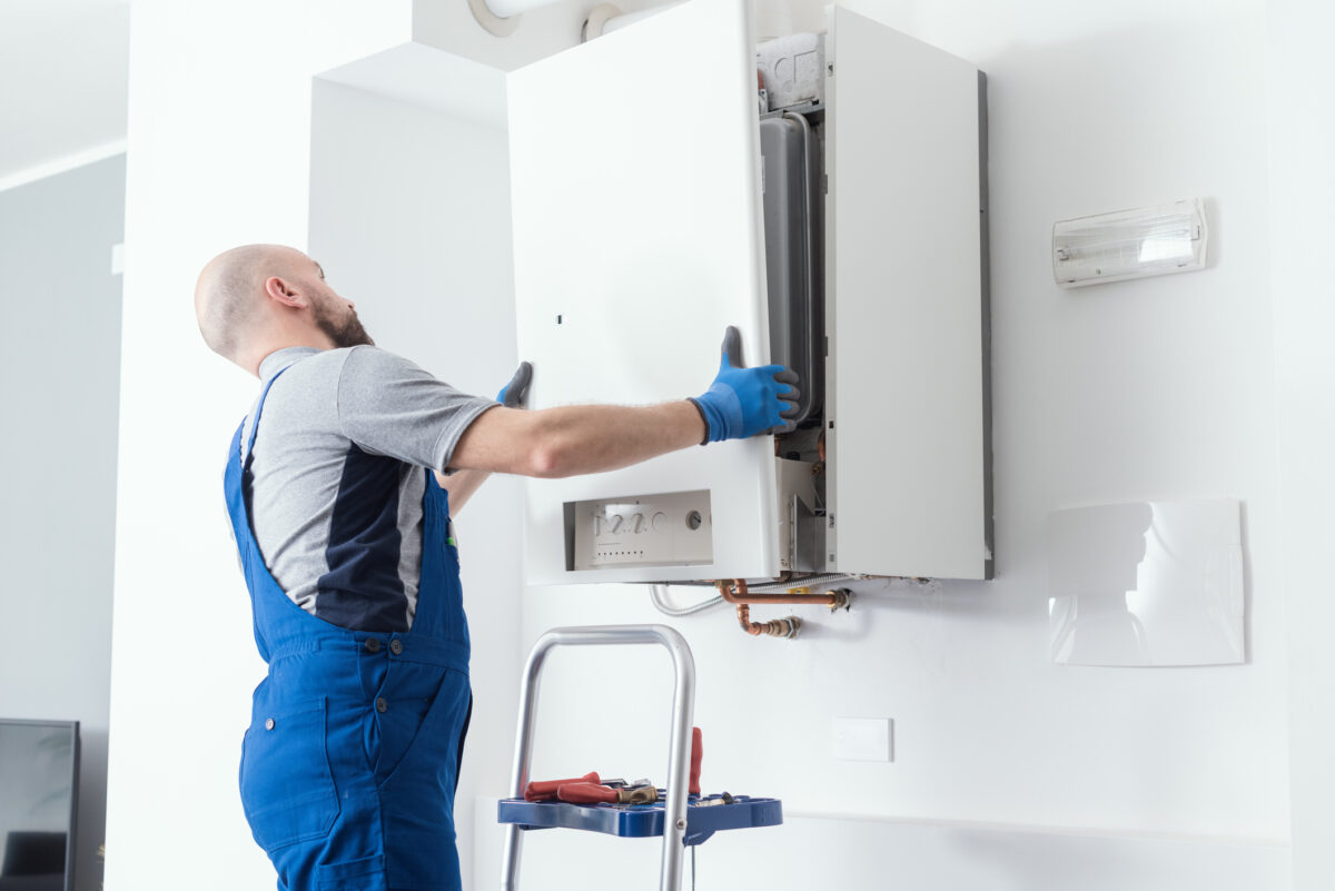 Combi Boiler Replacement: What’s the Installed Price in Today’s Market?