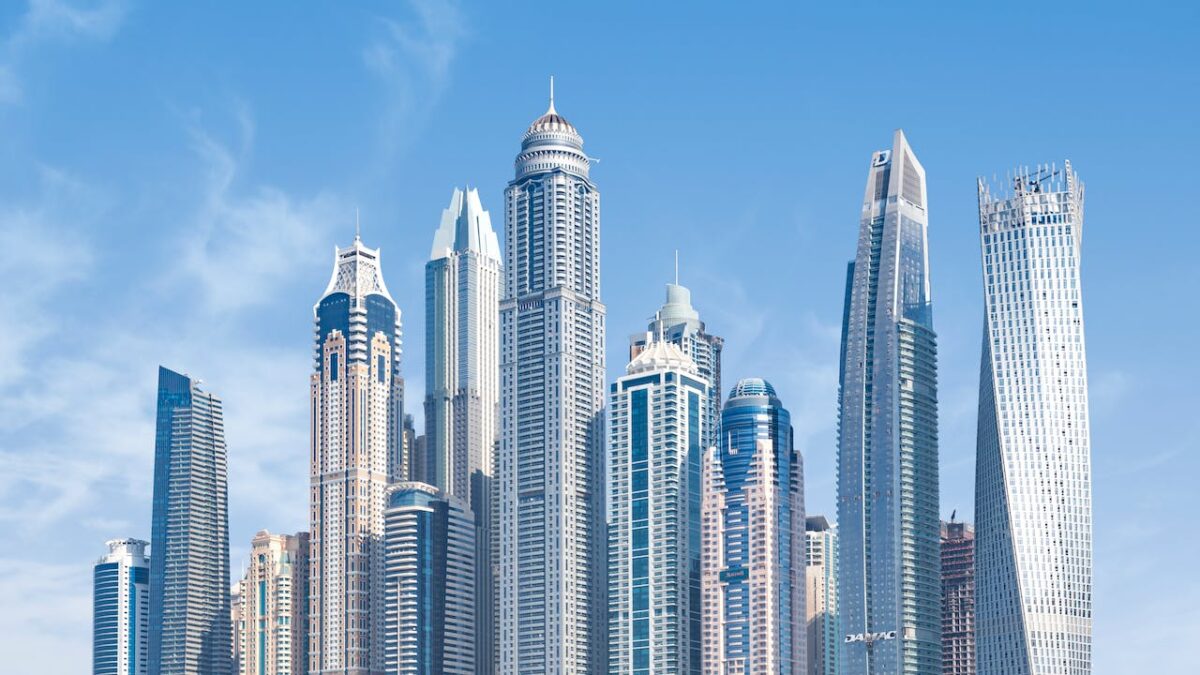 A Step-by-Step Guide to Obtaining a Free Zone License in Dubai