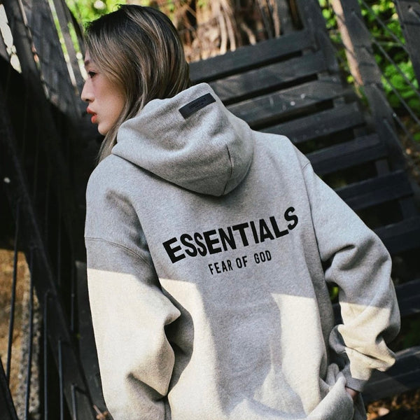 The Future of Essential Hoodie Fashion in the 2024 Metaverse