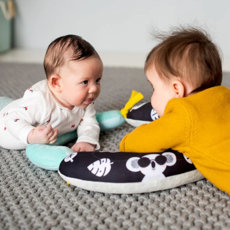 Finding the Right Support With Baby Side Pillows and Tummy Time Pillows