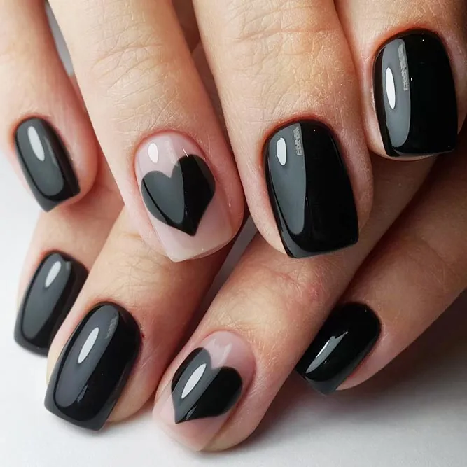 Understated Glamour: Classy Black  Short Nails Ideas for Short Nails