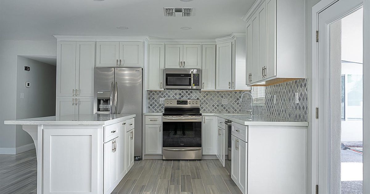 From Drab to Fab: Before and After Kitchen Remodeling Success Stories