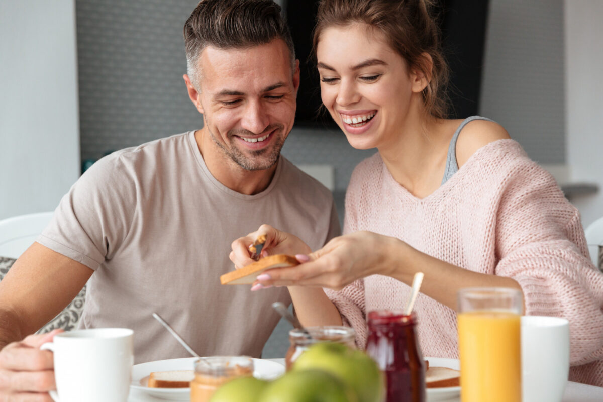 Couple enjoying healthy breakfasts