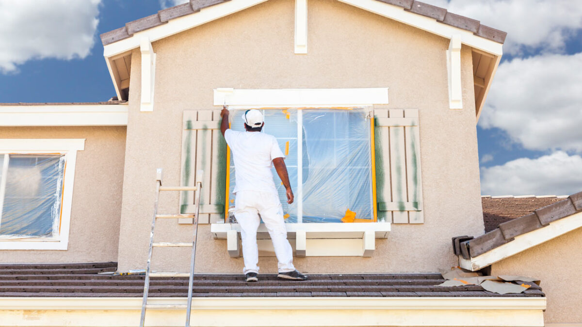 The Benefits of Hiring Local Domestic Painters for Your Home