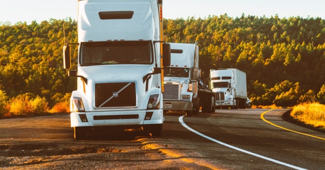 best way to start a trucking business