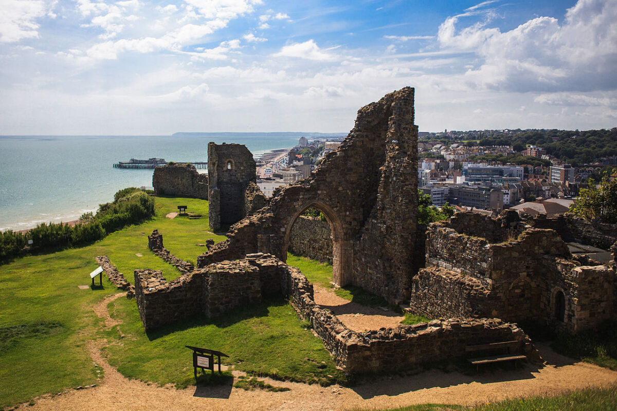 Hastings Where Seaside Serenity and Cultural Marvels Collide