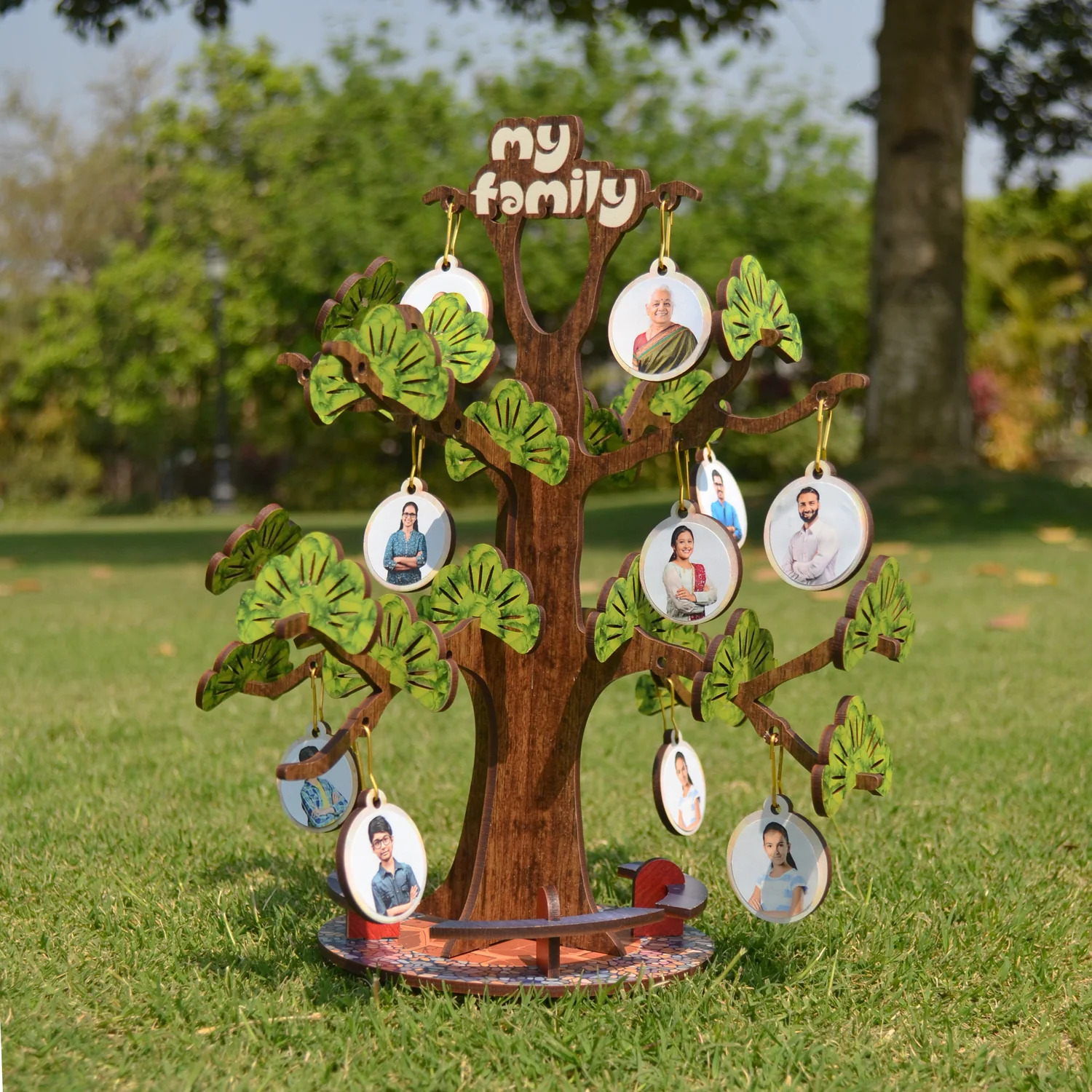 DIY Family Tree Games: A Creative Approach to Learning About Heritage and History