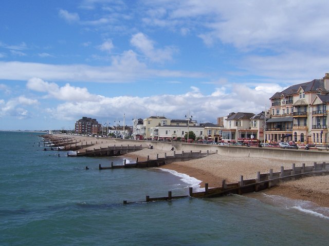 Bognor Regis Embrace the Coastal Serenity of this Quaint Seaside Town