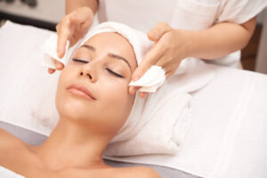 beauty parlour in Ahmedabad