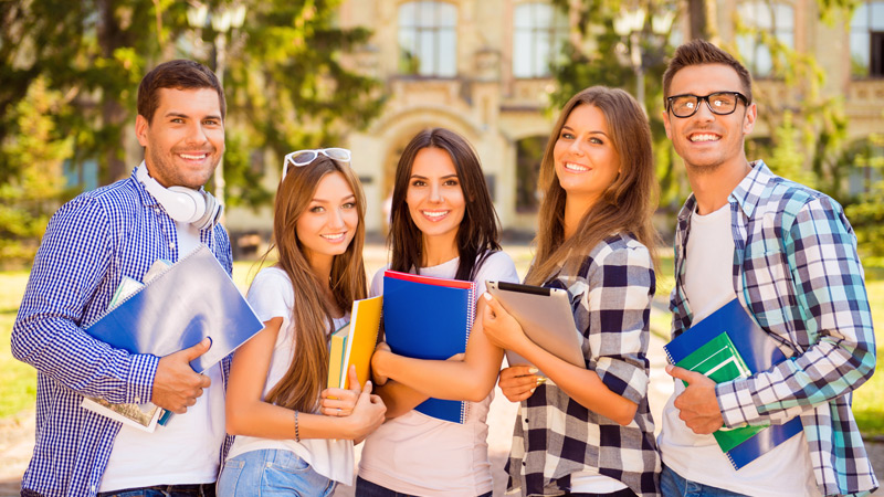 Top 7 Student Admission Software in 2024: Best Admission CRM to beat Enrolment targets