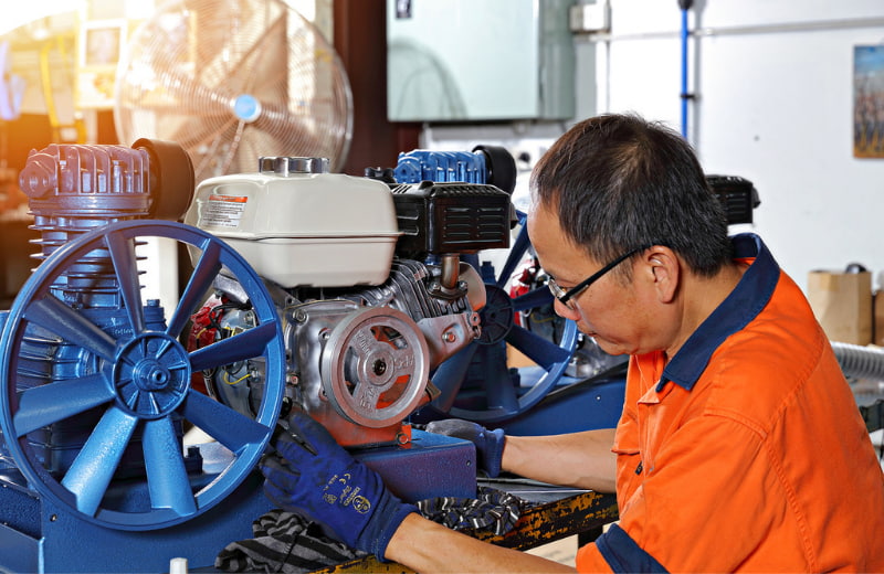 6 Steps to Perform Routine Air Compressor Maintenance