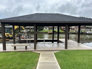 boat house construction