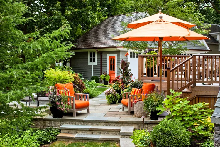 Privacy Deck Ideas: Designing a Hidden Haven