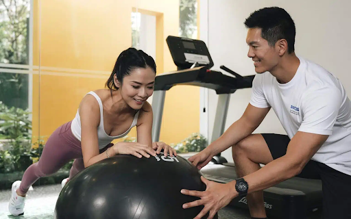 Benefits of Hiring a Personal Gym Trainer in Singapore