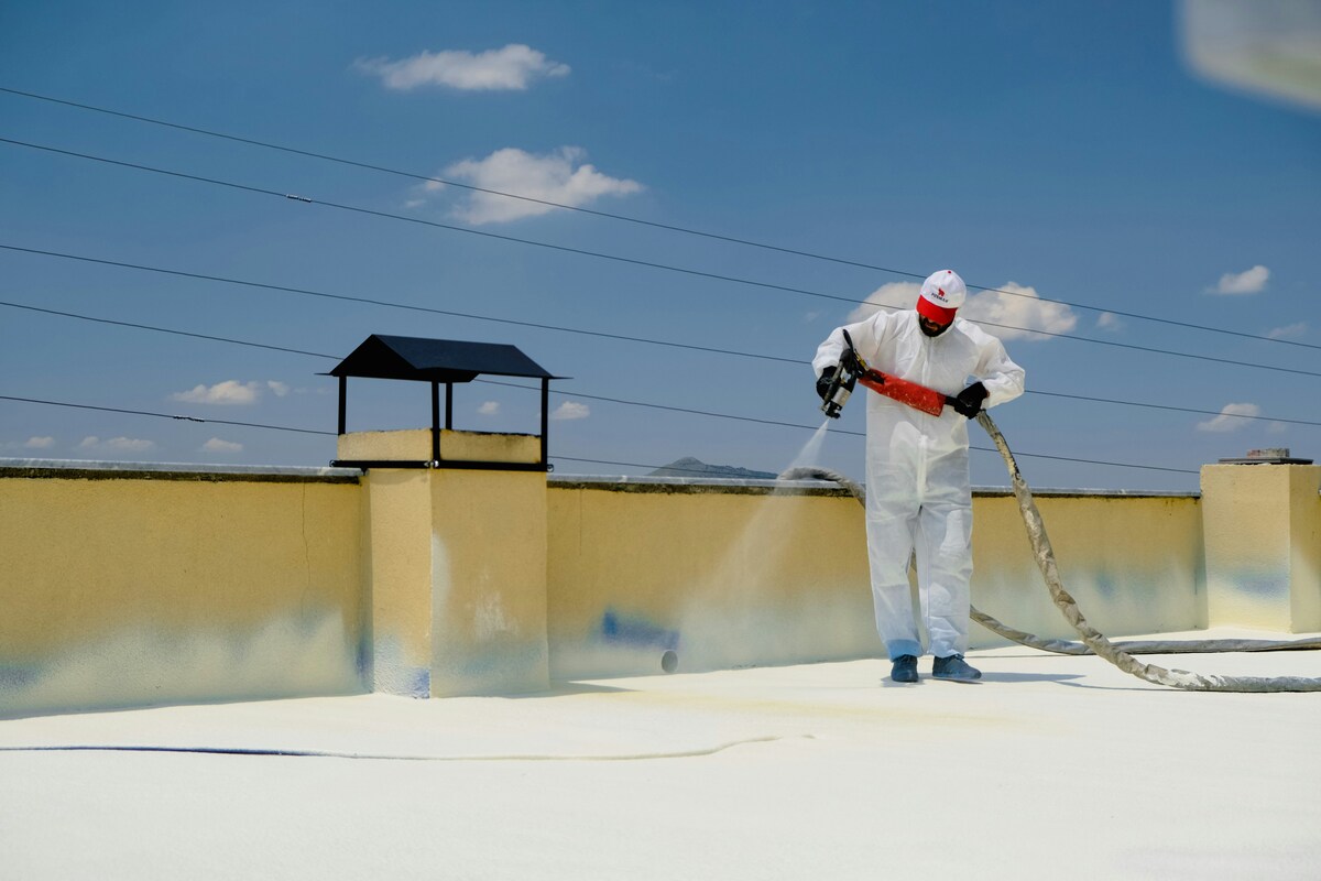 Benefits of roof cleaning