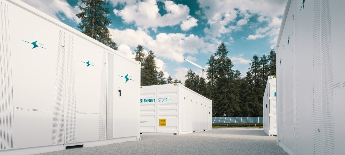 The Rise of Commercial Battery Storage Systems: Revolutionizing Energy Management