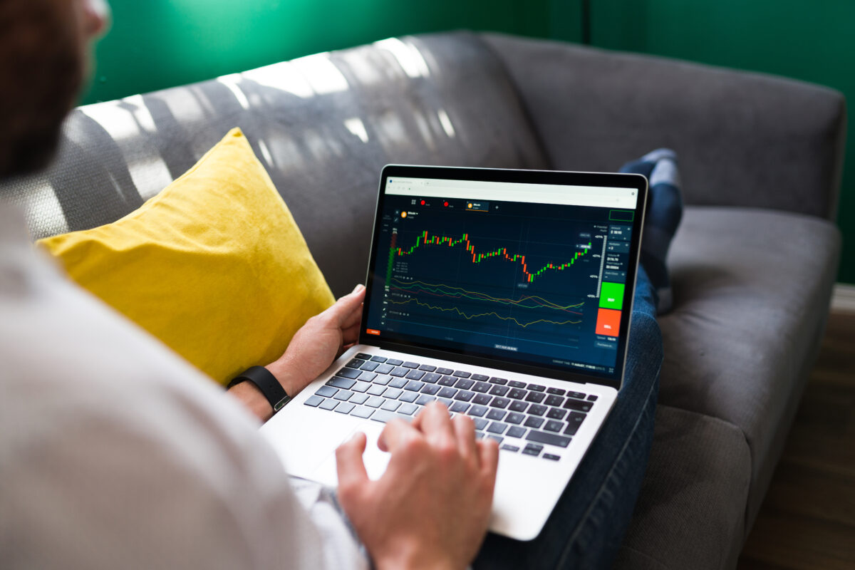 Algorithmic Trading Vs. Discretionary Trading