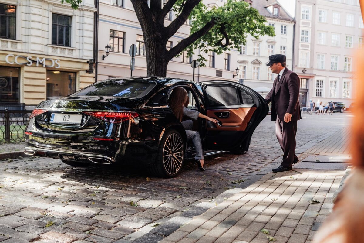 private chauffeur service in London