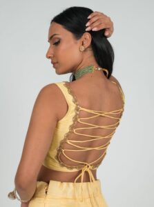 Backless Blouse with Dori