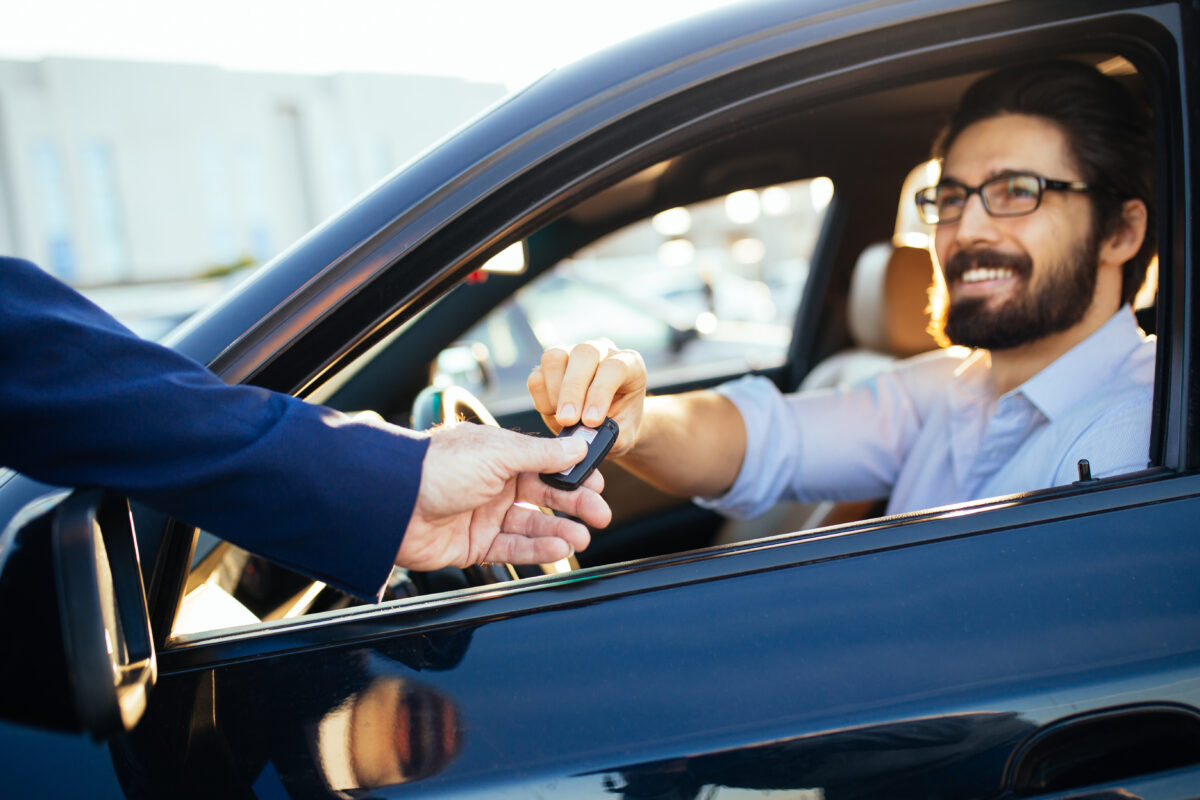 A Comprehensive Guide on the Best Car Rental Deals in Dubai