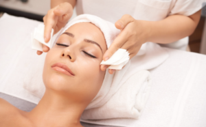 beauty parlour in Ahmedabad