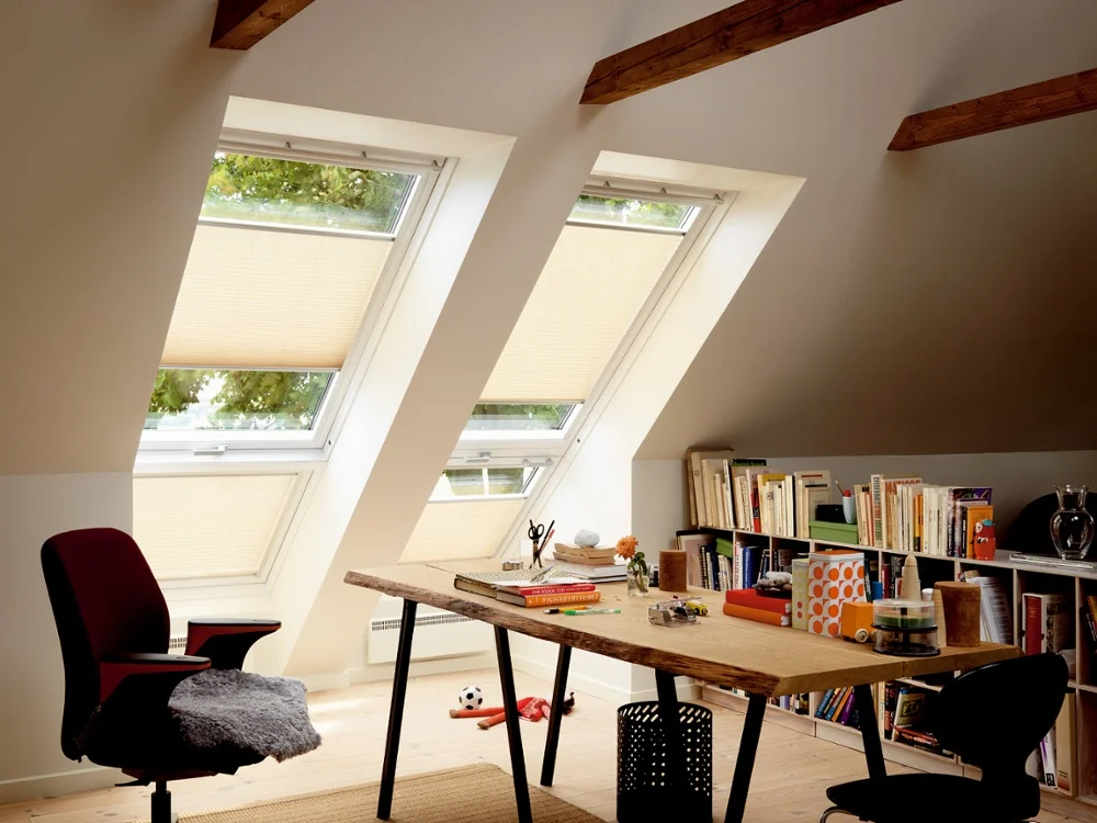 How to Choose the Right Skylight Roofing Installation Experts?