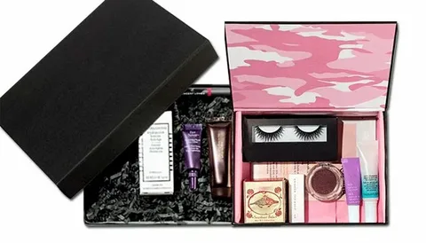 Custom Makeup Boxes: Unboxing Beauty and Building Brands