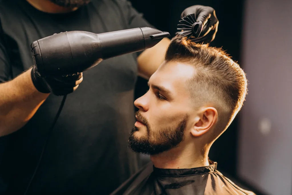 The Ultimate Guide to the Best Haircuts for Men: Trends and Timeless Styles