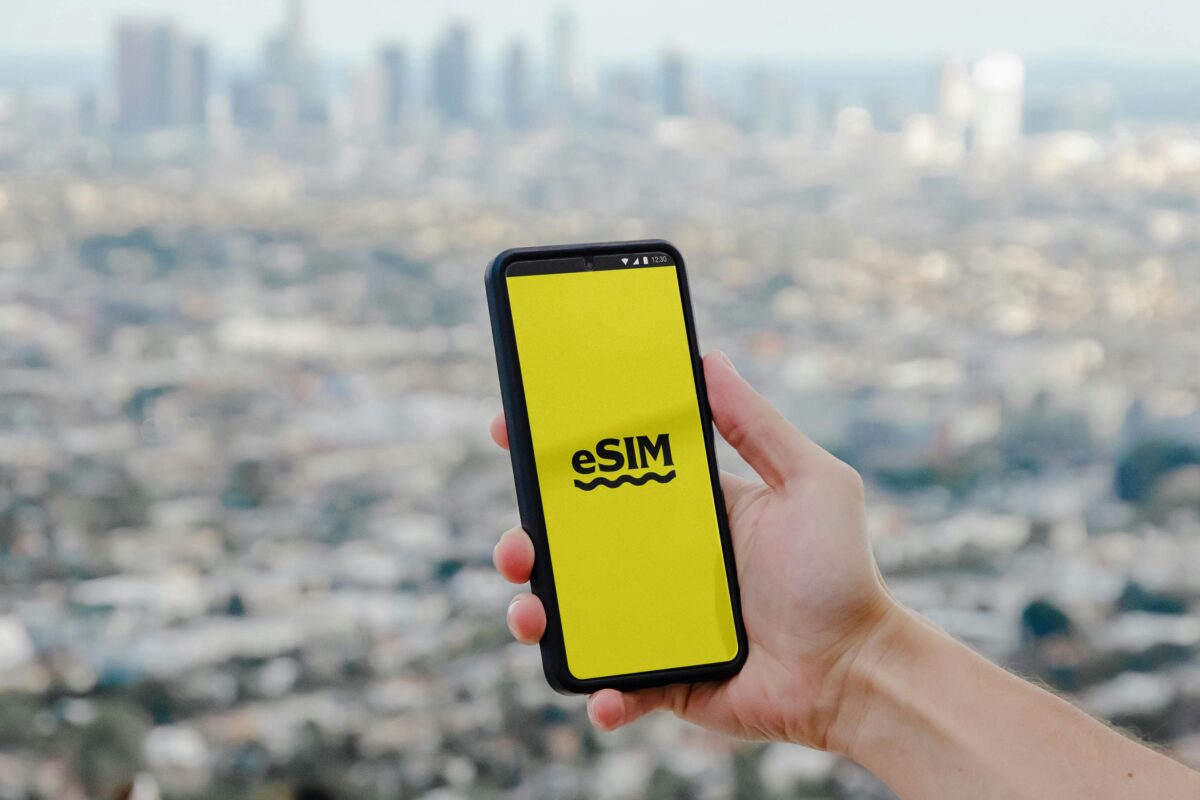 eSIM Card Revolutionizing Mobile Connectivity in the Digital Age