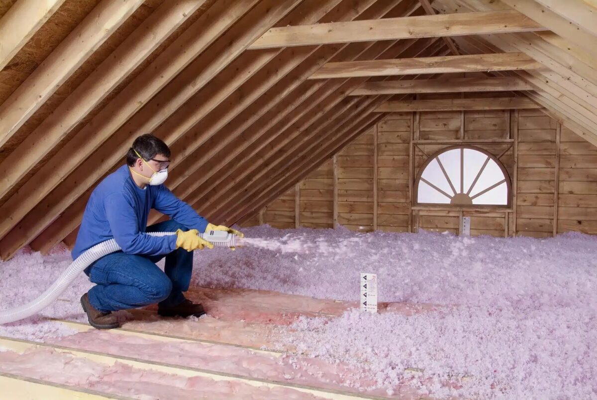 Expert Blown-In Insulation Contractor Services in Medford, Oregon: Enhancing Comfort and Efficiency