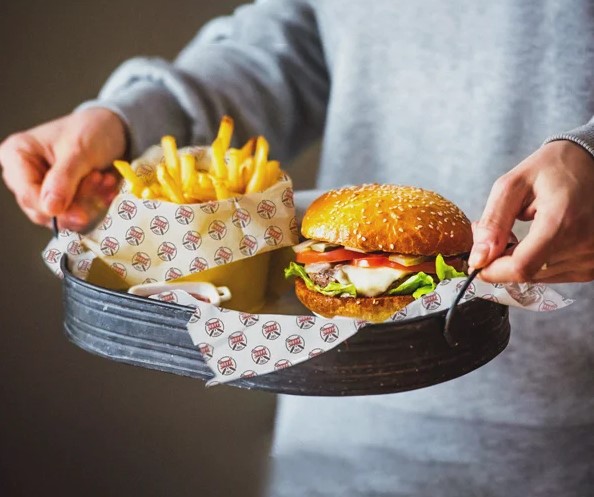 Custom-food-basket-liners