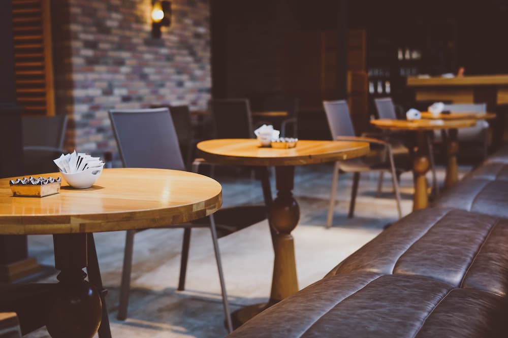 Affordable Wooden Cafe Furniture in the UK: Where to Find It