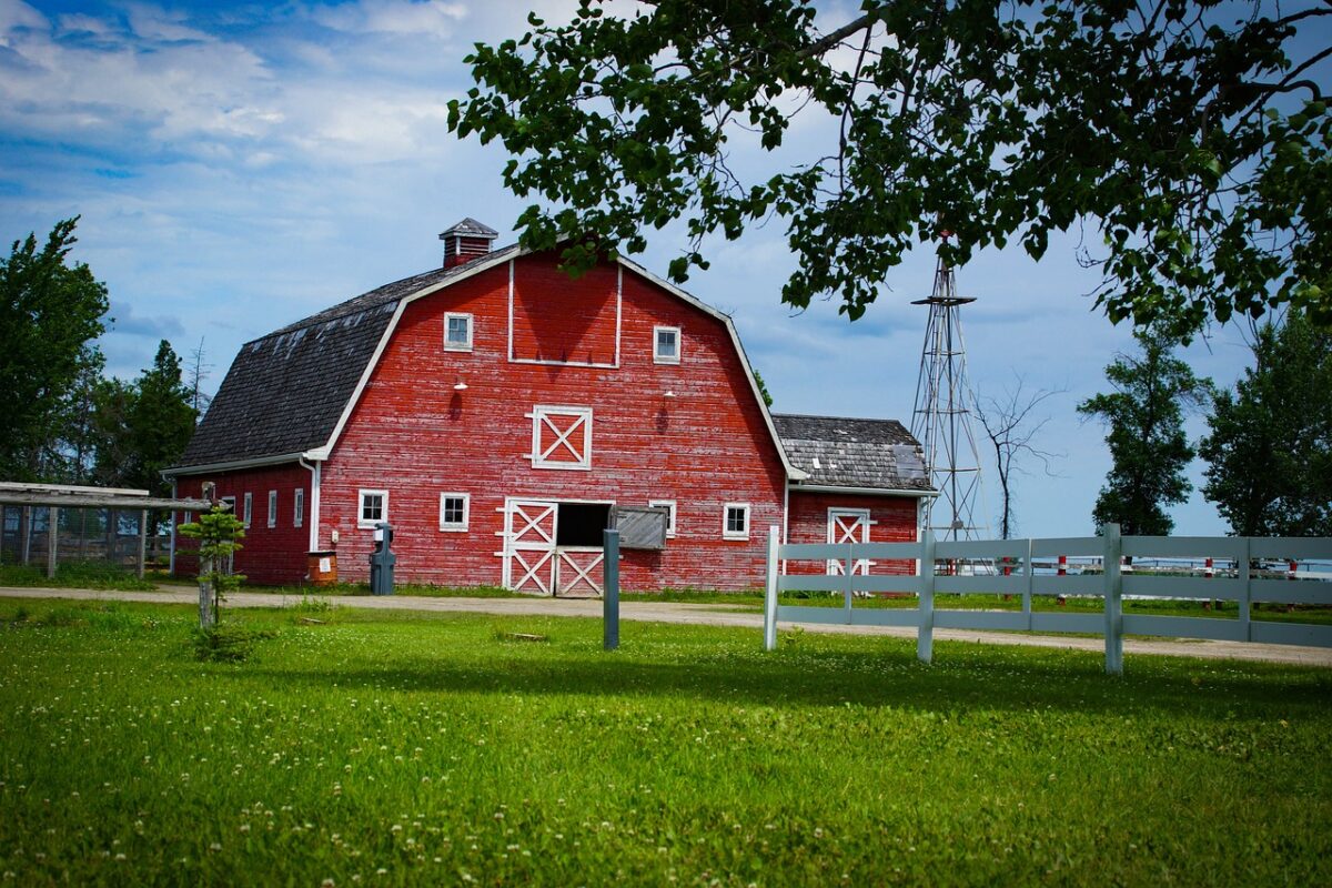 standing seam metal siding