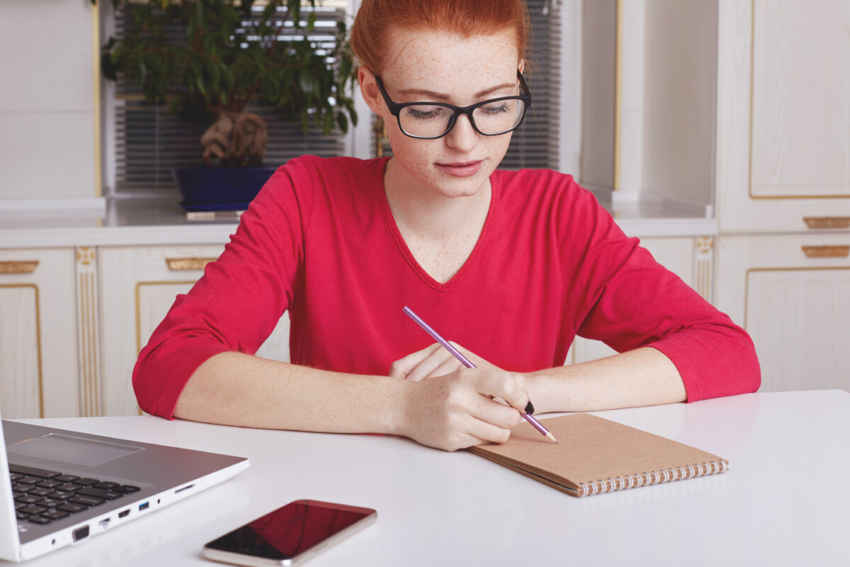 How to Find the Best Professional Essay Writers in the UK