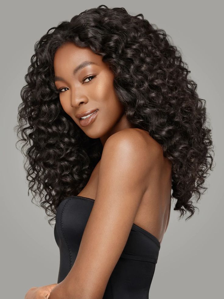 Why Are Curly Hair Wigs Perfect for Black Women?