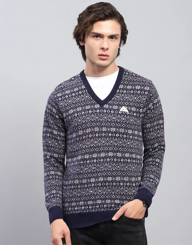 How to Style a Men Sweater Professionally?