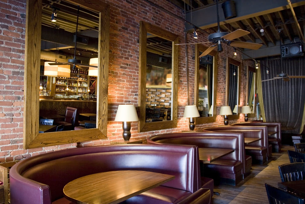 Restaurant Booths: A Key to Comfort and Style in Dining