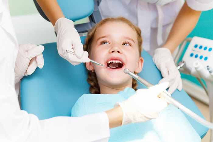 Top Benefits of Choosing a Family Dentist for Your Loved Ones