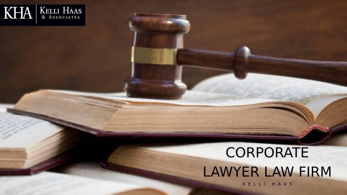 Irreplaceable Role of Business Law Attorneys in the Modern Corporate World