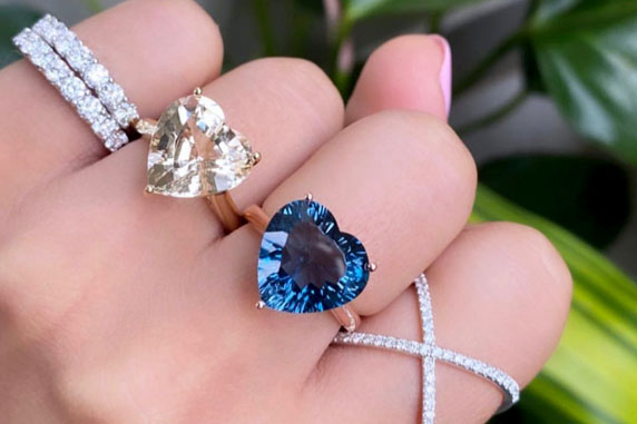 Unique Diamond Engagement Ring Designs To Stand Out In Crowd