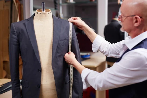 Best Bespoke Suits for Winter Business Meetings