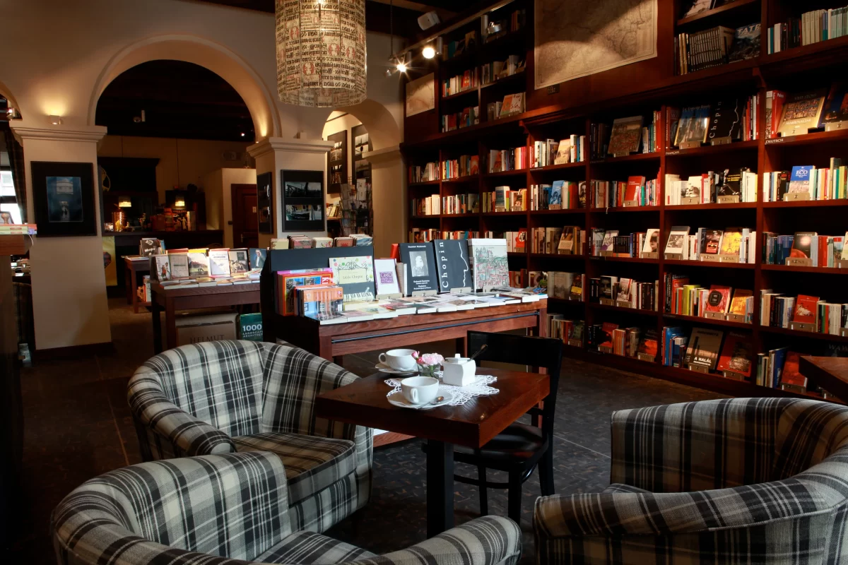 Is This Savannah’s Best Spot for Books and Apparel Finds