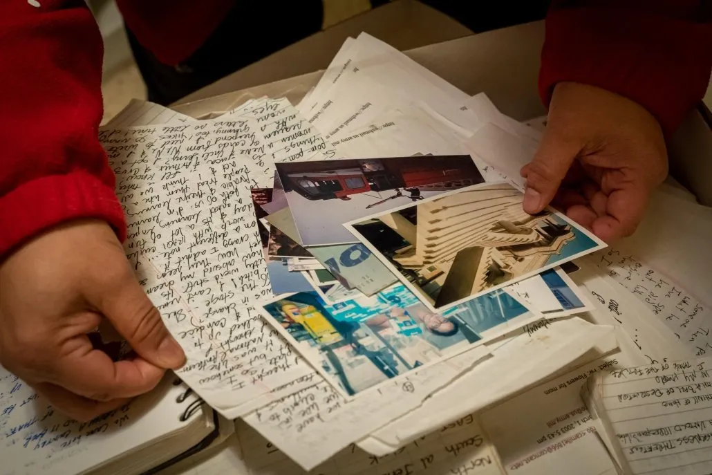 HOW TO NARRATE THE EMOTIONAL JOURNEY THROUGH WAR LETTERS BOOK