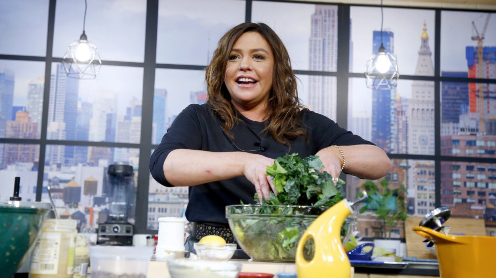 Why Hiring Celebrity Chef Rachael Ray for Your Home Event Is the Perfect Choice