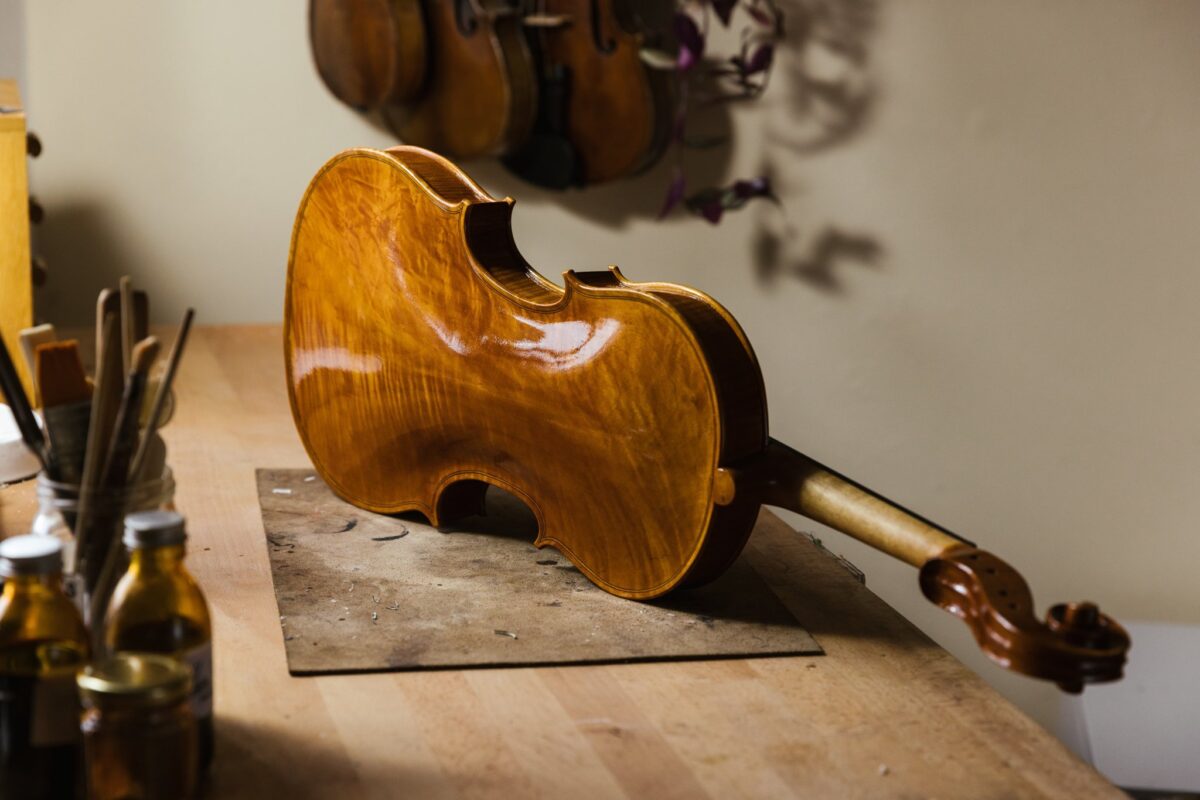 What Steps Are Involved in Restoring an Old Violin?