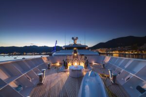 Yacht broker valuation tips