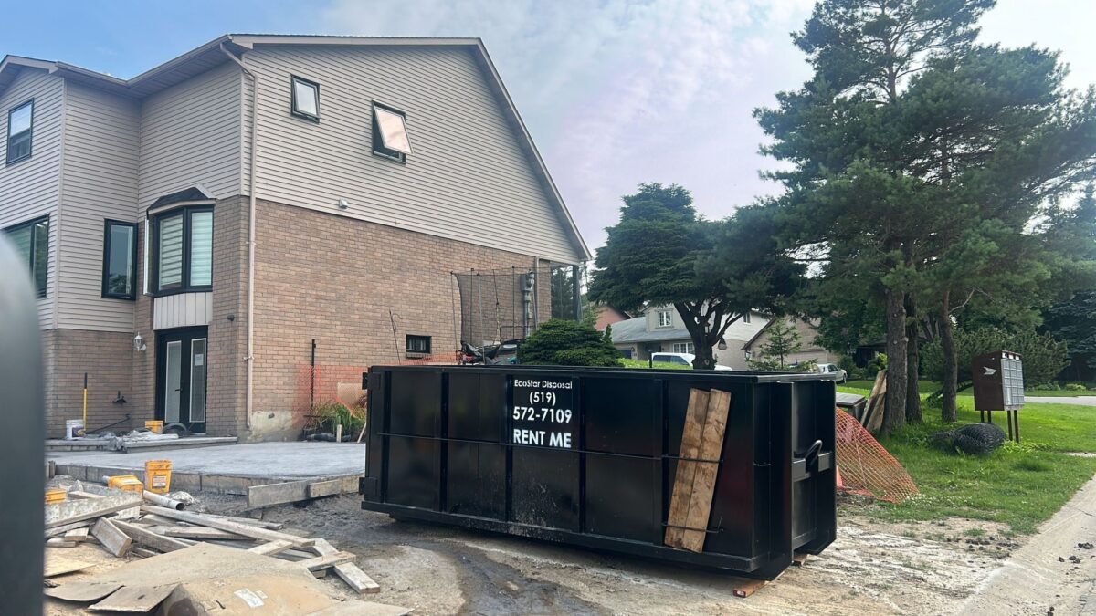 Dumpster Yard in Brantford