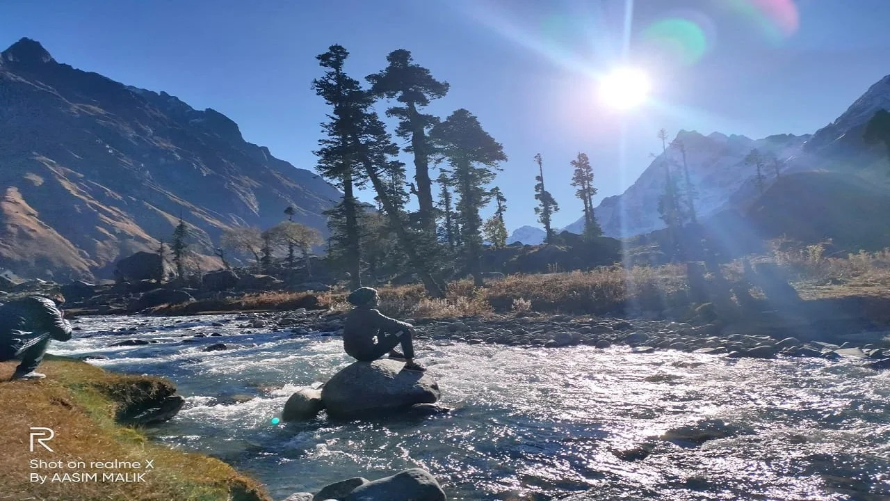 Supin River - A scenic river flowing through the Har Ki Dun trek.