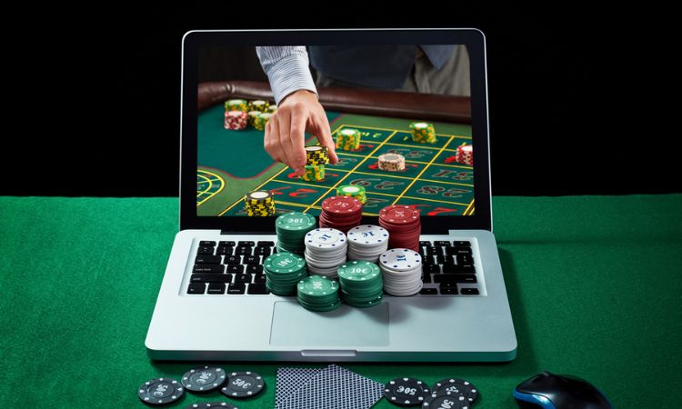 Online Gambling Market